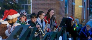 Wiscasset Holiday Marketfest. Bob Bond/40 Federal Studio 