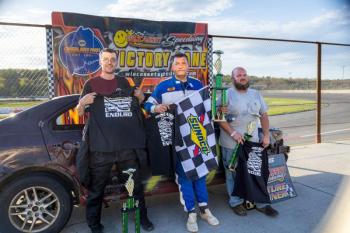 Enduro, from left: Irving Doughty, Ronald Gibson and Jeremy Koenig. Jasen Dickey Photography