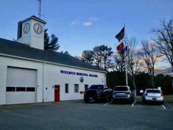 Woolwich Municipal Building. (file photo)