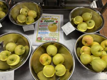 Apples 