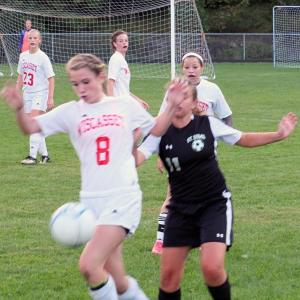 Alecia Faulkingham takes the ball downfield. KATHY ONORATO/Wiscasset Newspaper