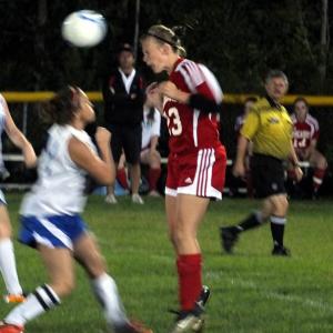 Defender Hannah Foye heads the ball past a Boothbay player on September 17. KATHY ONORATO/Wiscasset Newspaper
Defender Hannah Foye heads the ball past a Boothbay player on September 17. KATHY ONORATO/Wiscasset Newspaper