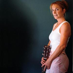 Anni Clark will present her “Sweet Sounds of Autumn” show at the Opera House October 20. will present her “Sweet Sounds of Autumn” show at the Opera House October 20.