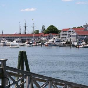 Tugboat Inn, Restaurant & Lounge & Marina