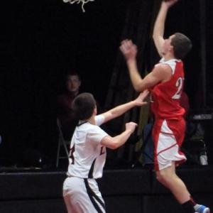 Dale Peaslee taps the ball in. KATHY ONORATO/Wiscasset Newspaper