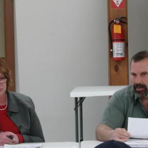 Wiscasset Town Manager Laurie Smith, left and Wiscasset Transfer Station Superintendent Ron Lear address Alna selectmen May 2. SUSAN JOHNS/Wiscasset Newspaper