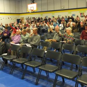 The crowd at the Woolwich annual town meeting on May 8. JOHN MAGUIRE/Wiscasset Newspaper