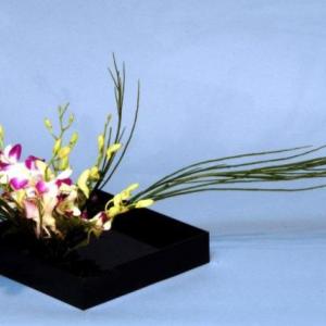 Kaye Vosburgh renowned for her Ikebana floral designs such as this arrangement, will present both a demonstration and a workshop at Coastal Maine Botanical Gardens on Tuesday, July 23. Courtesy of CMBG 