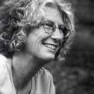 Betsy Sholl