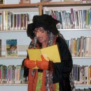 Judy Flanagan visits. Courtesy of Lisa Hardman
