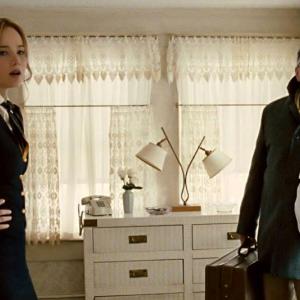 Jennifer Lawrence stars as “Joy” Mangano with Robert De Niro as her father, Rudy Mangano. The film plays at The Harbor Theatre in Boothbay Harbor Jan. 14-17.