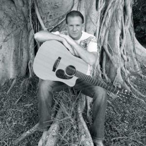 Joe Orchulli, “Joey O,” will perform at the Wiscasset Church of the Nazarene on Sunday, Aug. 7 at 11 a.m.