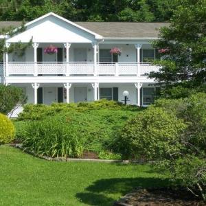 The Cedar Crest Inn, located on Elm Street in Camden, has changed hands.