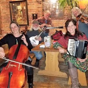 Rusty Hinges takes center stage at the Chapman Farm barn during the open mic at 4 p.m. Courtesy of Sylvia Tavares