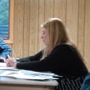 Rebecca Graham briefs fellow members of the Edgecomb ordinance review committee about the town’s options for the sale of marijuana. JANE CARPENTER/Boothbay Register