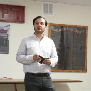 Salar Naini, vice president of business development for Turning Point Energy, at Monday’s meeting of the Woolwich Select Board. PHIL DI VECE/Wiscasset Newspaper