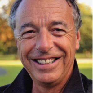 Boothbay Harbor native and nationally-known Maine humorist Tim Sample will emcee the Lincoln County Democratic Committee’s Drive In for Democracy on Sunday, Aug. 30 at the Wiscasset Speedway. Kevin Sample photo