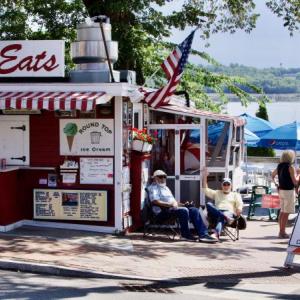 Red’s Eats
