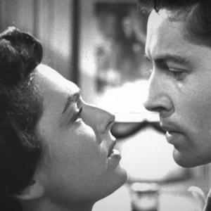 See Farley Granger and Ruth Roman in Hitchcock’s “Strangers On A Train” at Harbor Theater. Courtesy of the venue