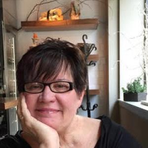 Poet Laureate Carol Willette Bachofner will facilitate New Hope MIdcoast's “Discussion Project” on April 20 and 27.
