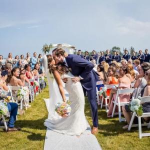 Newagen Seaside Inn wedding of Isabel and Rob. Ed Cabalit Photography. Courtesy of Erin Stodder