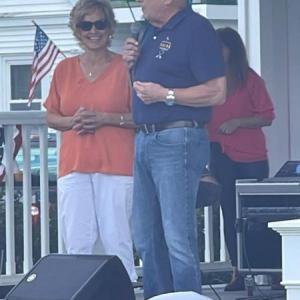 Paul LePage speaks to the crowd on the Boothbay Common Aug. 27. Joe Grant photo
