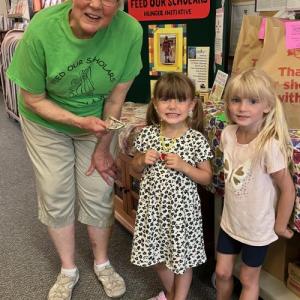 From left, Gretchen Burleigh-Johnson and Alana and Lorelai Merry. Brie DiPerri photo