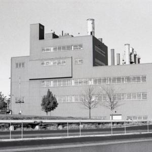 Mason Station on Birch Point, Wiscasset was built by Central Maine Power Co. in the 1940s initially as a coal-fired electrical generating station. Later the plant was converted to burn oil. This picture from the entrance road was taken in the late 1970s. PHIL DI VECE photo