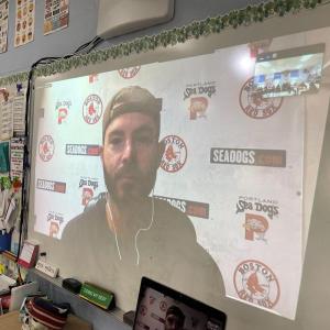 Sean Isaac, pitching coach from the Portland Sea Dogs, shares with fifth graders what it’s like to do his job. Neera Harmon photo