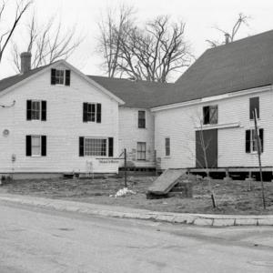 The House 'N Barn where Choppy Tarbox sold yarn and knitting supplies is now home to an antique business. PHIL DI VECE photo