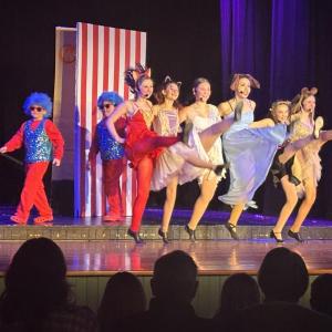 The Bird Girls can Can-Can! LISA KRISTOFF/Boothbay Register