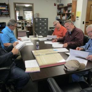 Reviewing the warrant for Wednesday’s annual town meeting are (l-r) Selectman Dale Chadbourne, Moderator Mike Field and Selectmen Tommy Davis, Jason Shaw and chairman David King Sr. PHIL DI VECE/Wiscasset Newspaper 