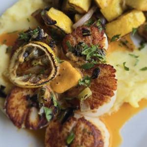 Chef Ethan Cosby’s Seared Scallops 