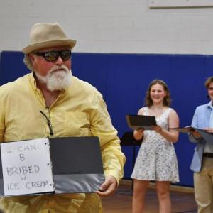 Judge Douglas Gimbel, stress relieving with funny message. Leah Plummer photo