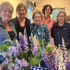 Bean supper chefs from left: Cindy Wade, Chrissy Wajer, Pat Cheney, Jenny Mitkus and Joan Yeaton. Courtesy of Chrissy Wajer Baked bean supper chefs