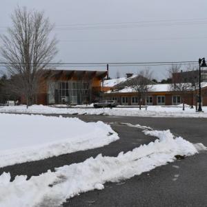 The Woolwich Central School on Nequasset Road showing the front entrance. PHIL DI VECE/Wiscasset Newspaper