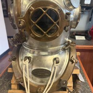 Morse Diving, Inc., Mark V Helium Helmet